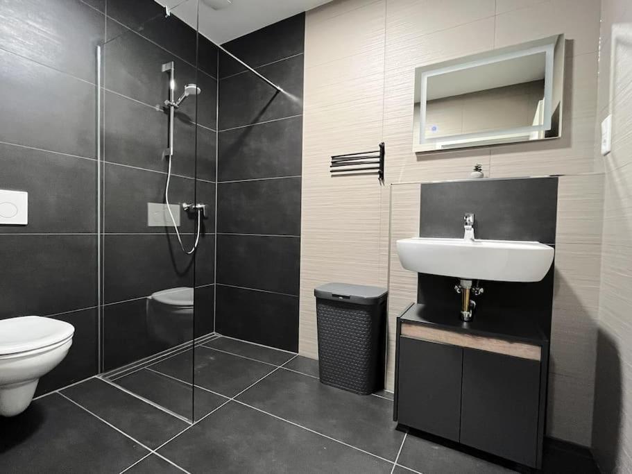 Staywell For 4 In The City I Parking I Wifi I Netflix Paderborn Exteriér fotografie