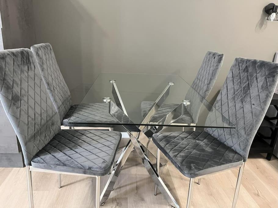 Staywell For 4 In The City I Parking I Wifi I Netflix Paderborn Exteriér fotografie